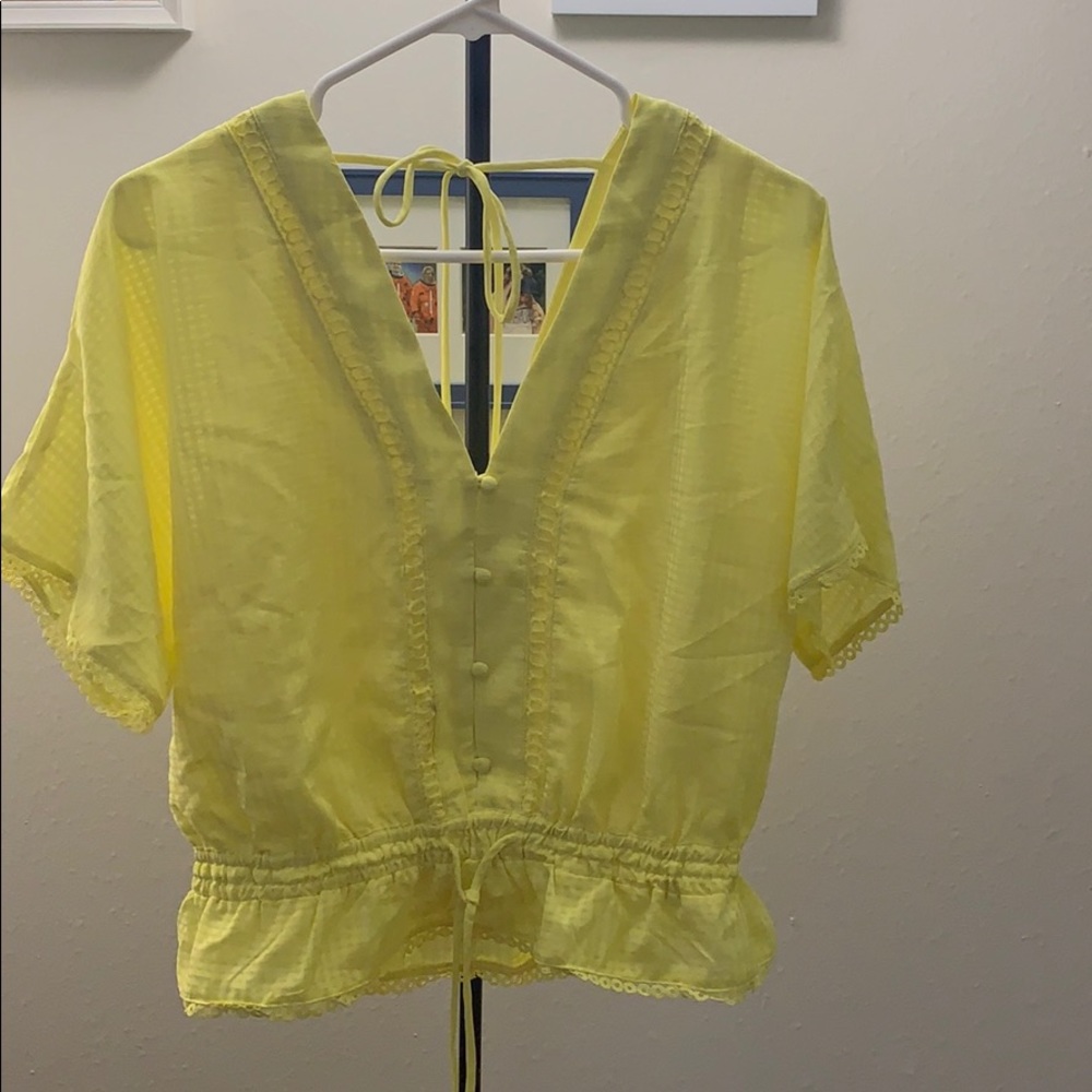 Yellow cropped blouse